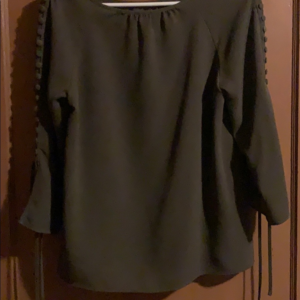 Green long sleeve blouse